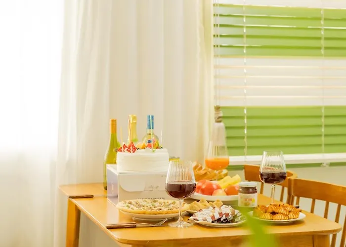 Busan, 6 People, Walking Distance To Gwangalli Beach, Parking Available, Nampo남천스테이 88 * Pusan